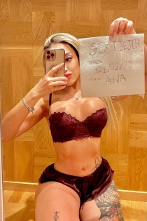 Ana, 22 år, Durres / Albanien Escorts - 12