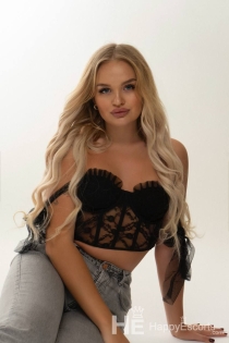 Tessa, 23 ans, Moscou / Russie Escortes - 4