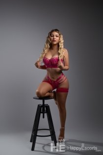 Angie, 26 let, Barcelona / Španělsko Doprovod - 6