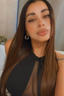Mia, Age 24, Escort in Zagreb / Croatia - 2