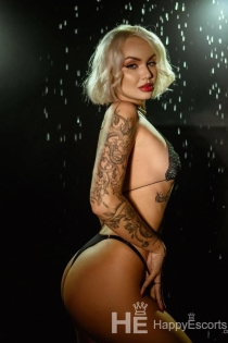Diana, Alter 24, Escort in Batumi / Georgien - 9