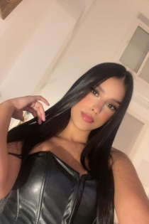 Bettani, 21 let, Málaga / Španělsko Eskorty – 2