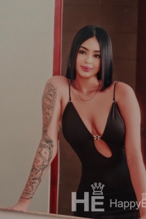 Alison, Age 26, Escort in Tirana / Albania - 3