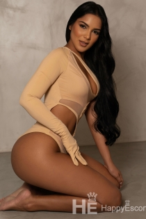 Vanessa, Age 24, Escort in Ibiza / Spain - 3