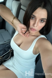 Nessa, 23 let, Mnichov / Německo Doprovod - 1