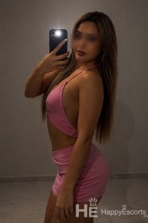 Nina, 22, Barcelona / Espanja Escorts - 2