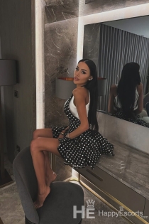 Maddison, 30 ετών, Θεσσαλονίκη / Ελλάδα Συνοδοί - 4