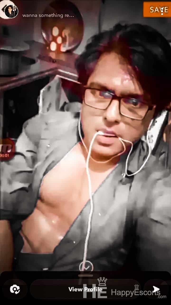 Shoaib Ansari, Age 33 - 1