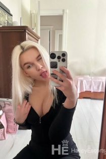 Rebecca, Age 23, Escort in Paris / France - 3