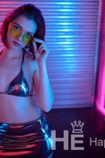 ローラ、22 歳、パリ / フランス エスコート - 11
