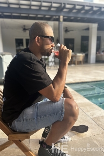 Rifi, Age 34, Escort in Hialeah / USA - 3
