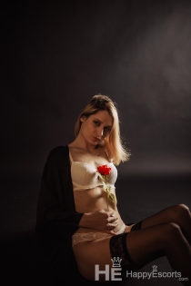 Nika, Umri wa miaka 25, Prague / Jamhuri ya Czech Wasindikizaji - 2