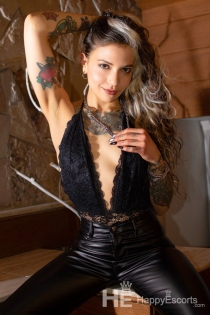 Daphne, 29 let, Barcelona / Španělsko Doprovod - 10