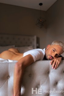Pedro, Miaka 23, Porto / Ureno Wasindikizaji - 4