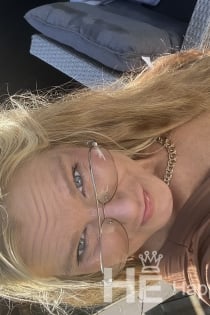 Chanel, 43 år - 9 år