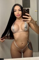 Rubi, Usia 22, Lyon / Prancis Escort