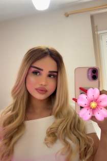 Diana, Age 23, Escort in Tirana / Albania - 1