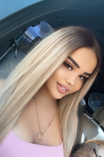 Diana, Age 23, Baku / Azerbaijan Escorts - 1