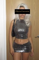 Larissa, Age 24, Escort in Hamburg / Deutschland