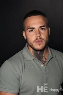 Hugo, Age 25, Cologne / Germany Escorts