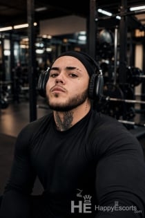 Hugo, 25 jaar, Keulen / Duitsland Escorts - 3