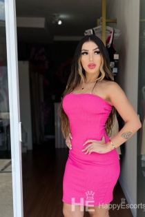 Jady, Miaka 24, Vlorë / Albania Wasindikizaji - 12