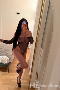 Κιμ, 24 ετών, Μιλάνο / Ιταλία Συνοδοί - 2