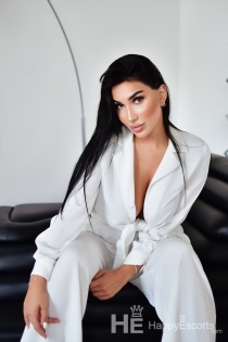 Naomi, Umur 29, Pengiring Dubai / UAE - 5