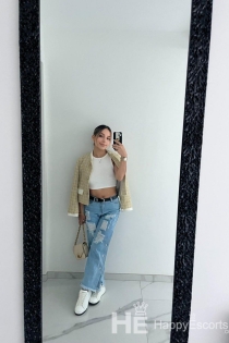 Nicole, 26 éves, Milánó / Olaszország Escorts - 7