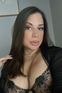 Mely, 26 let, Porto / Portugalska Spremljevalci - 5