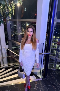 Wannesa, Usia 25, Pengawal Dubai / UEA - 3
