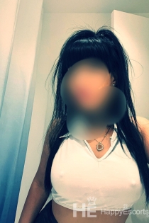 Petite Chloe, věk 25, Monako / Monaco Escorts - 8