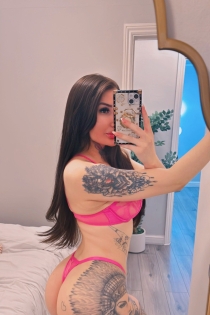 Izabella Prado, 25, Milano / Italia Escorts - 3