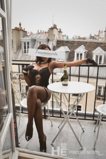 Naya, Age 25, Escort in Hamburg / Germany - 1