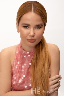 Marcela, Usia 25, Pengawal Paris / Prancis - 1