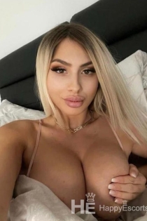 Sarah, 24 anni, Milano / Italia Escort - 3