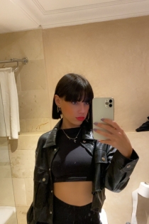 Sandra, Age 29, Escort in London / United Kingdom - 1