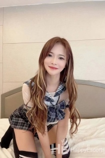 Weiqing, Umur 28, Pengiring Tirana / Albania - 4