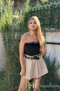 Cansel, Usia 24, Tirana / Albania Pengawal - 1