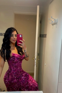 Fabi, Age 19, Berlin / Germany Escorts - 3
