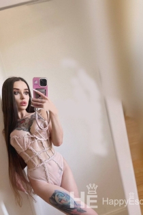 Alena Hardbass, Miaka 31, Tirana / Albania Wasindikizaji - 4