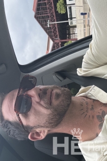 Luciano, Age 35, Escort in Valencia / Spain - 3