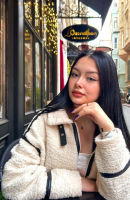 Serca, 26 éves, Tirana / Albánia kísérők
