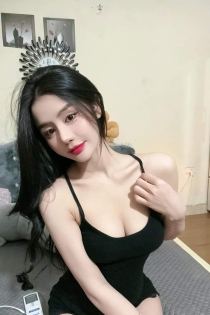 Lora, Age 23, Escort in Dubai / UAE - 1