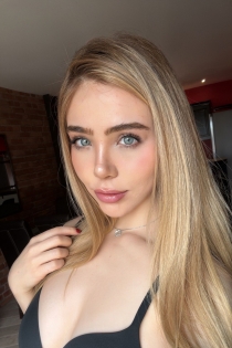 Alicia, 22 let, Praha / Česká republika Eskorty - 2