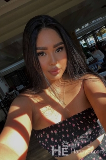 Dana, 22 de ani, Erevan / Escorte Armenia - 1