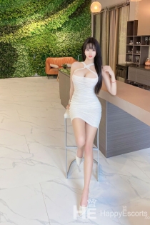Huichong, Alter 25, Escort in Tirana / Albanien - 2