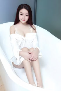 Baifumei, Age 26, Escort in Paris / France - 4