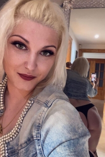 Mia, 32 ans, Perpignan / France Escortes - 1