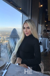Juliana, Age 22, Escort in London / United Kingdom - 4